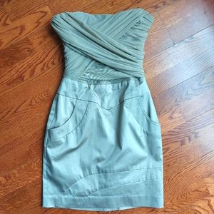 Womans strapless short dress